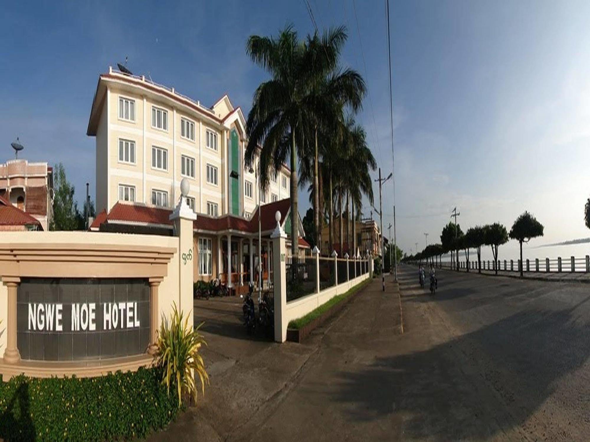 Ngwe Moe Hotel Моламьяйн Экстерьер фото