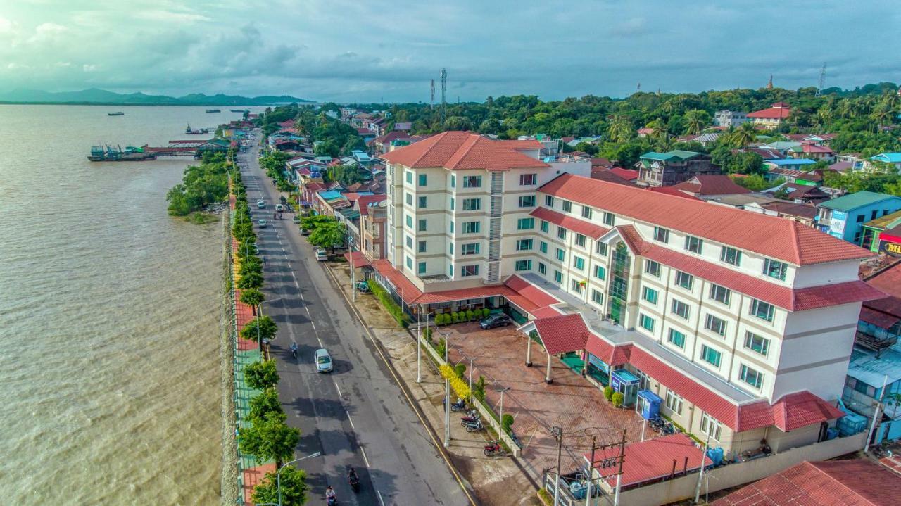 Ngwe Moe Hotel Моламьяйн Экстерьер фото